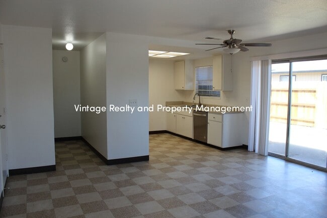 Photo - Back On The Rental Market 3 Bedroom Duplex!!!