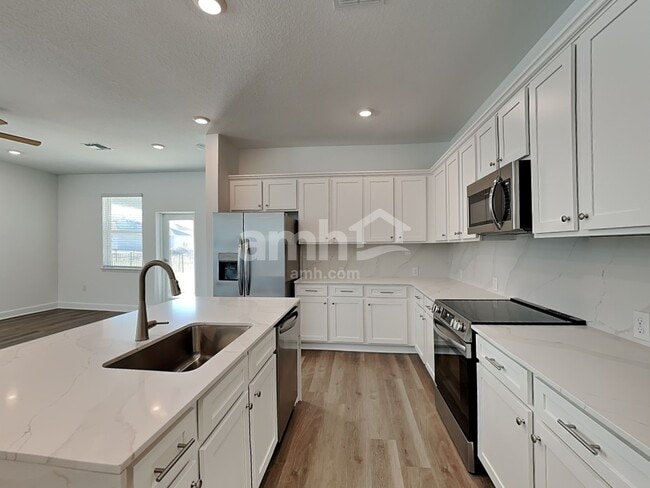 Photo - 3003 19th Ave W