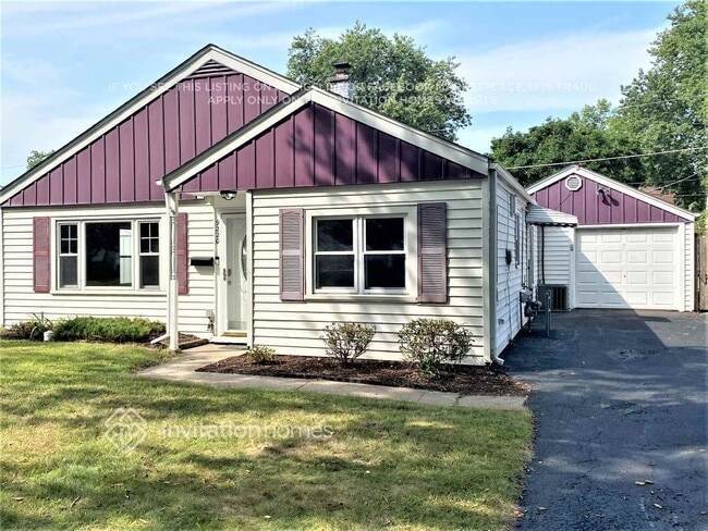 Photo - 9220 S 49th Ct House