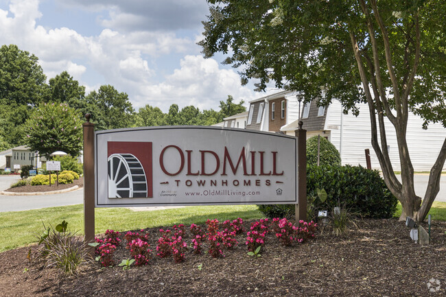 Building Photo - Old Mill Townhomes