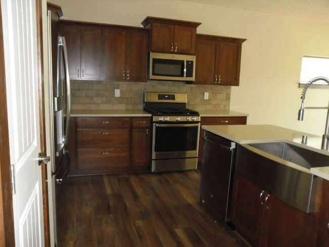 Photo - GOLF COURSE AREA HOME