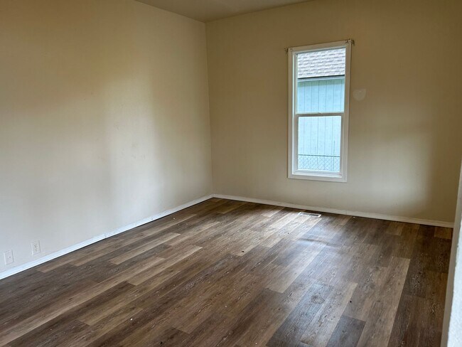 Photo - Fresh 3 bed 1 bath home