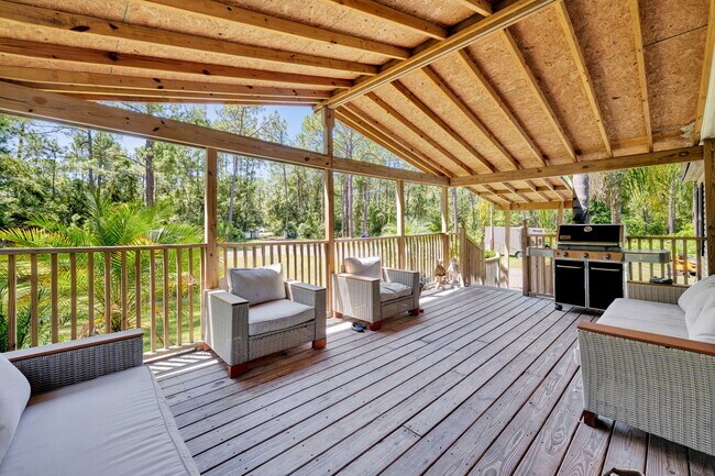 Photo - 140 Schofield Ln