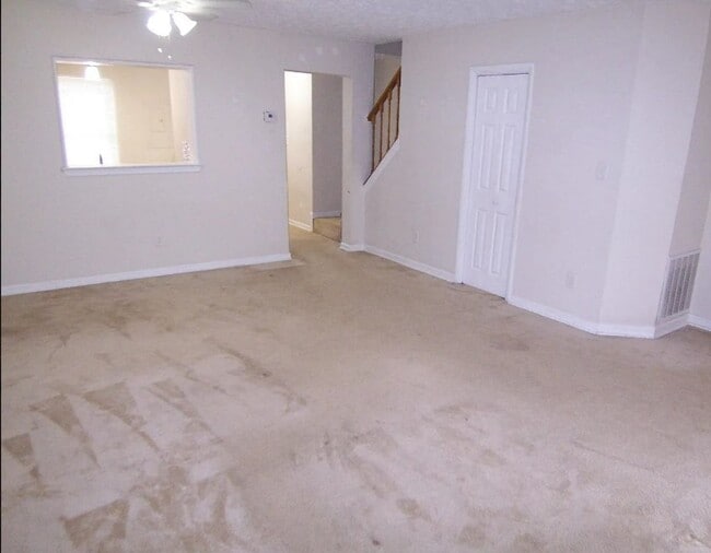 Photo - Middle River Townhome!