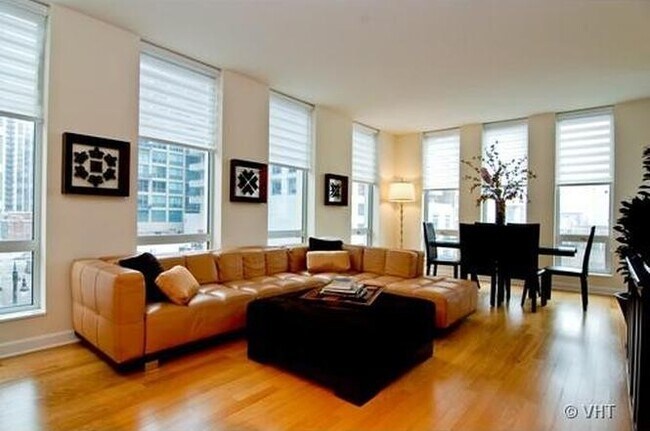 Photo - 1250 S Michigan Ave Unit 502