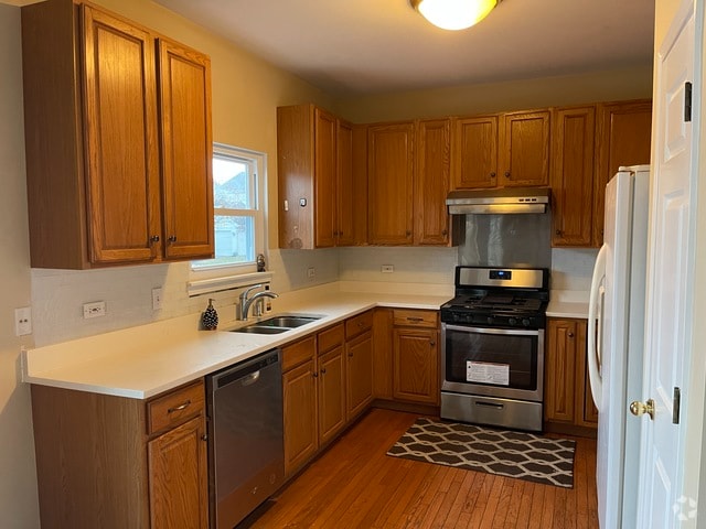 Building Photo - 1100 Rosefield Ln Rental