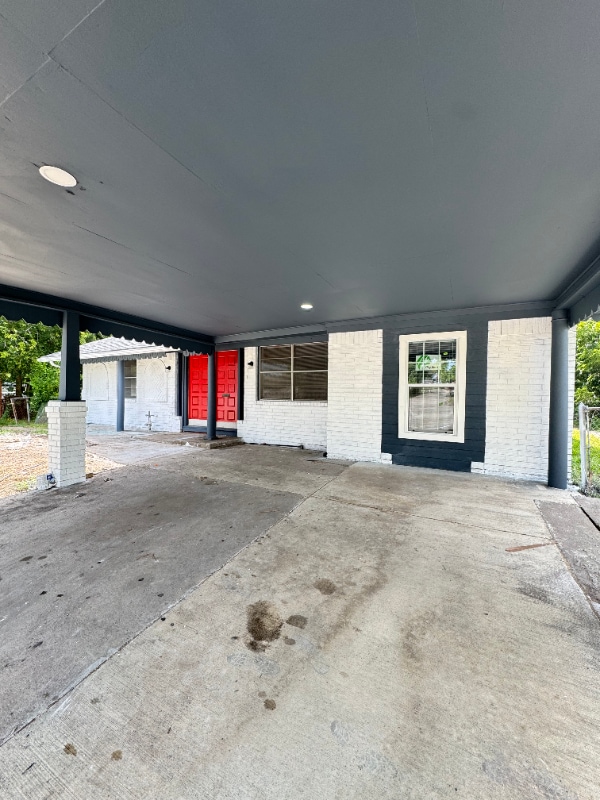 Photo - 1442 Silverdale St