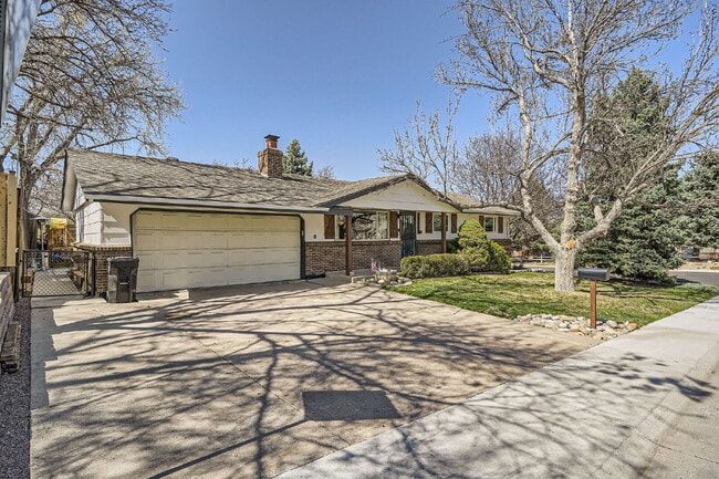 Available June! Charming House for rent in... - Available June! Charming House for rent in...