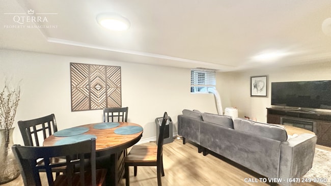 Building Photo - 58 S Kingsway