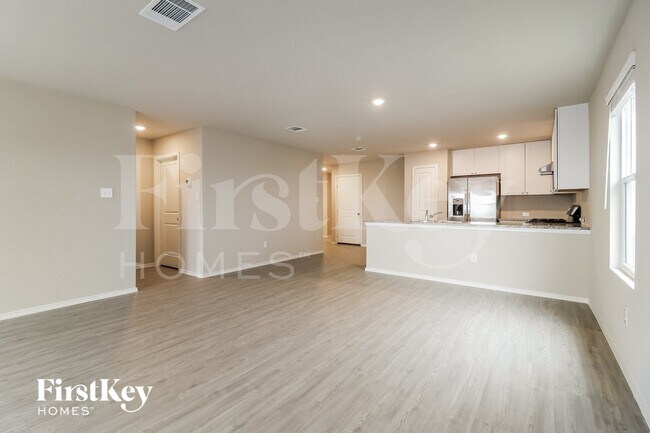 Photo - 13124 Thyme Wy