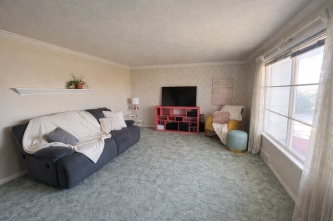 Photo - 10380 N 6800 W