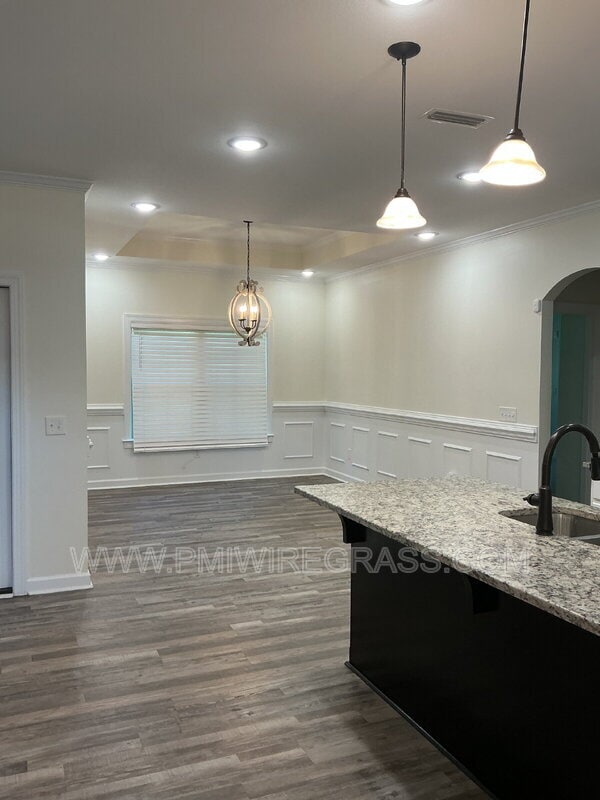 Photo - 185 County Rd 758