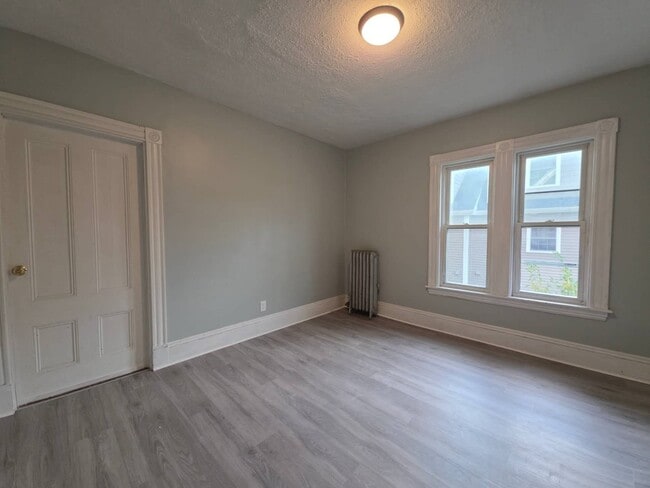 7 Wellington Ave Unit 2