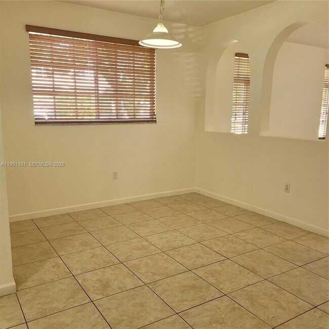 Photo - 27301 SW 140th Ct