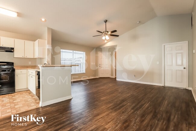 Photo - 11133 Lakeside Vista Dr