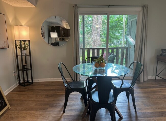 Photo - 365 W Illinois Ave