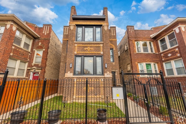Building Photo - 303 N Lockwood Ave Unit 2 Rental