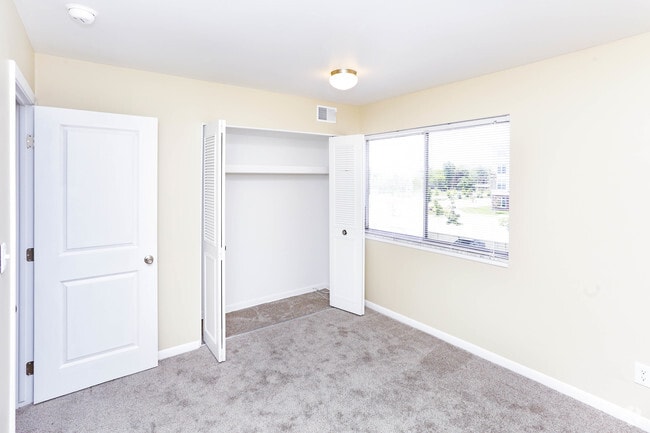 2 BR, 1 BA - Baywood Remodel - 950 SF