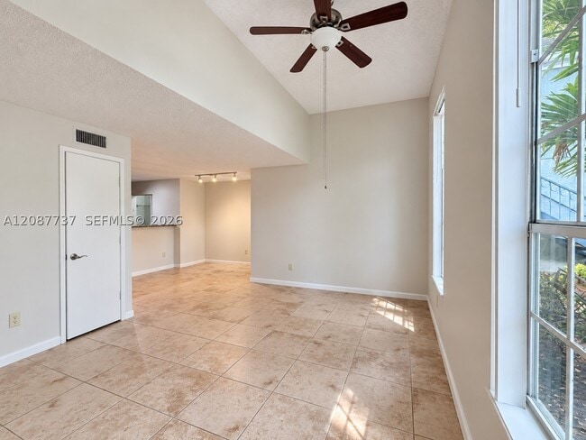 1275 Crystal Unit E