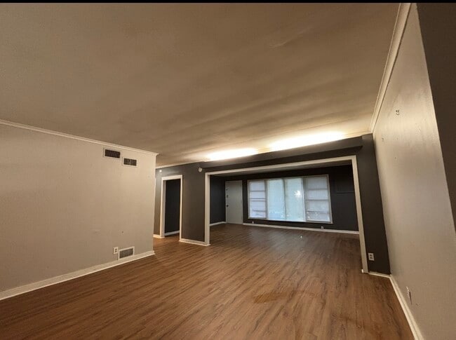 Photo - 1408 University Ave