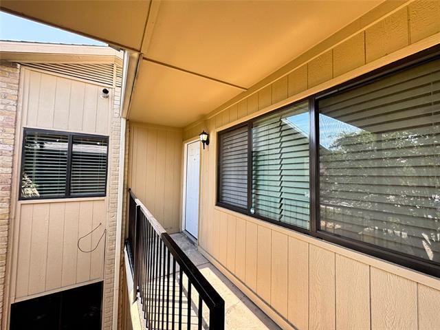 Building Photo - 5819 Harvest Hill Rd Unit 2062 Rental