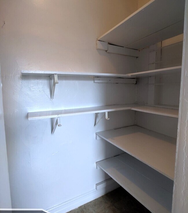 Photo - 2518 N Kedzie Blvd Unit 3W