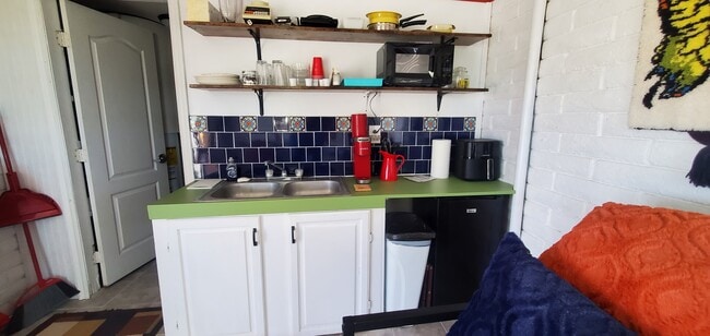 Photo - 1180 W Lewis Rd