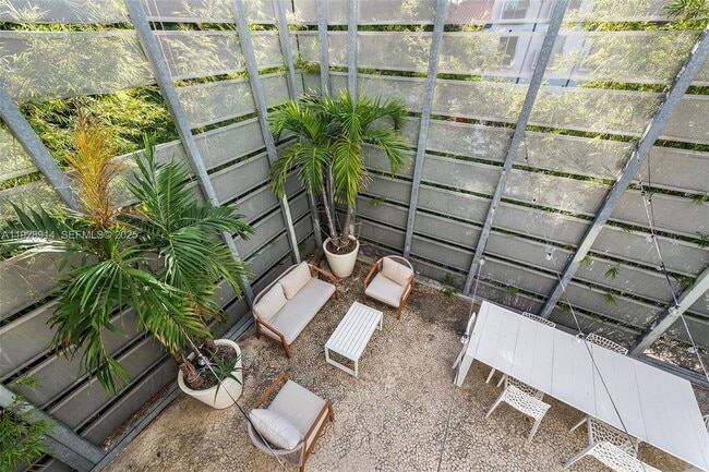 Photo - 221 Jefferson Ave Unit 2