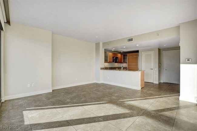 Photo - 222 Karen Ave Condo Unit 2805