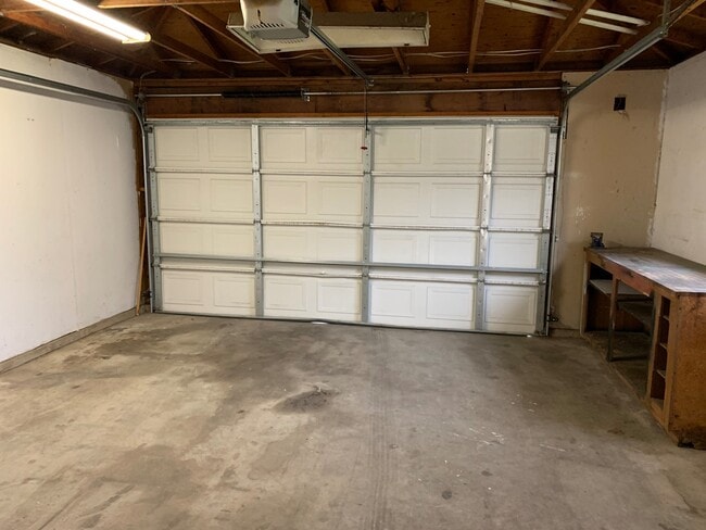 Photo - Coming soon, nice 3 Bedroom home in North Visalia!