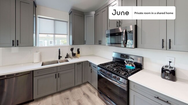 Photo - Room in Shared 4 bed/3 bath home Unidad A