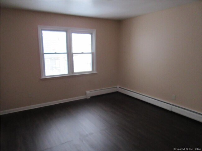 Photo - 164 Cleveland Ave Unit 2nd