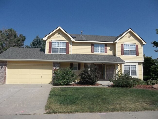 Comfort & Space in Fort Collins – 5BR Home... - Comfort & Space in Fort Collins – 5BR Home...