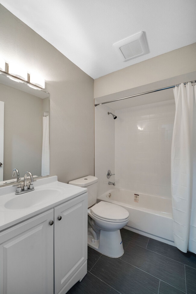 Bathroom - Palo Verde