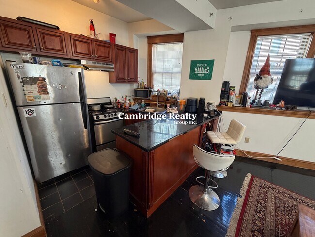 Photo - 300 North St Unit 1T