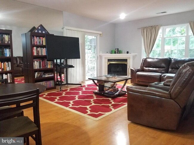 7712 Haynes Point Way Apartamento Unidad I - Alexandria, VA | ForRent.com