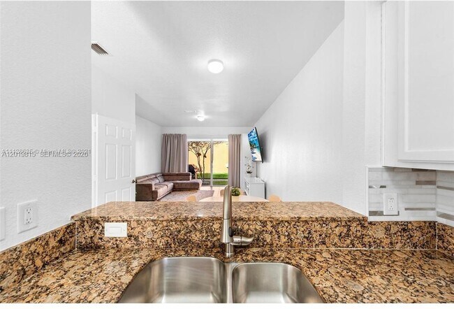 Photo - 1820 SW 89th Terrace
