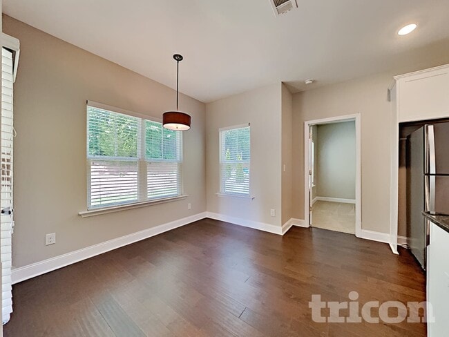 Photo - 115 Orchard Ln