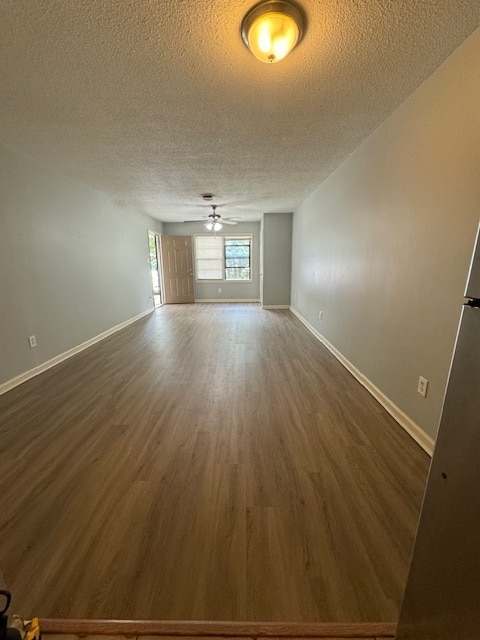 Photo - 218 Pekin St