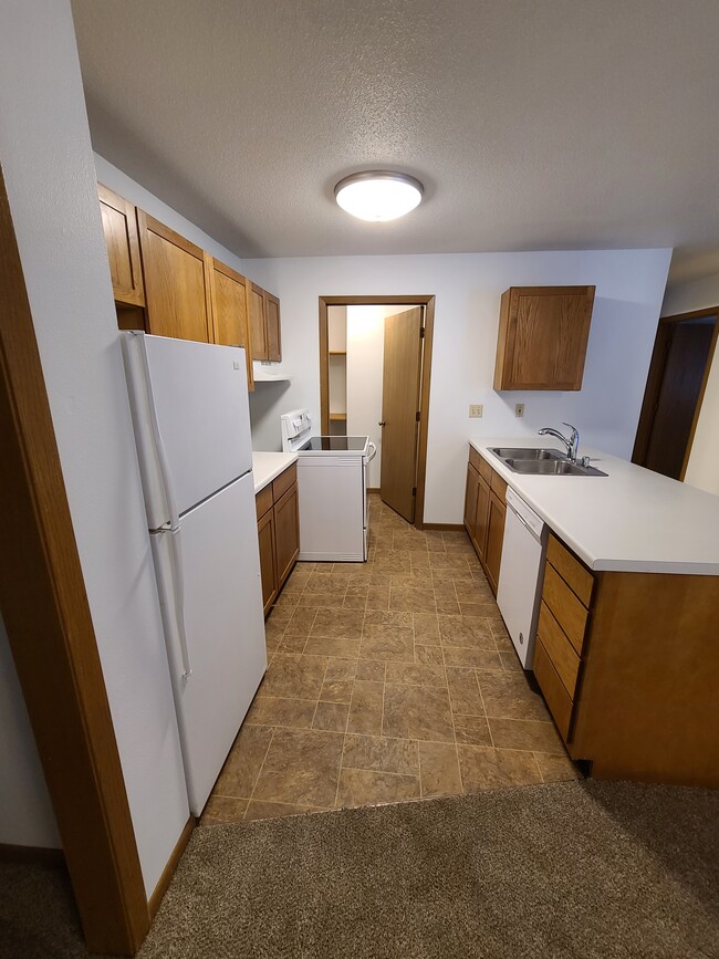 Photo - Geneva Terrace Apartments