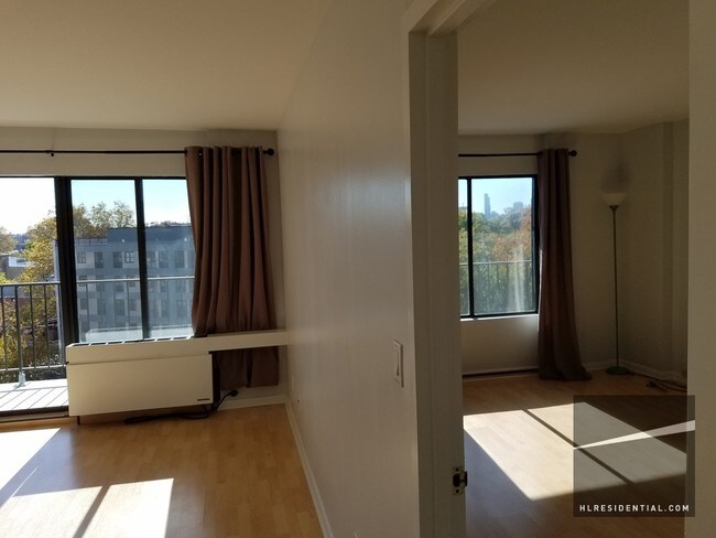 Photo - 2540 Shore Blvd Unit 7i