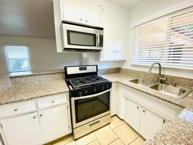 Photo - 2956-3022 S. Robertson Blvd