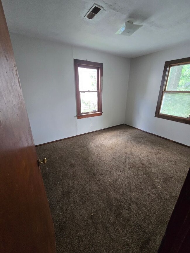 Photo - 1205 Williams St