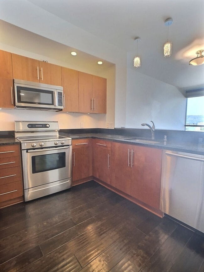 Photo - Beautiful 1 Bedroom/1 Bathroom Condo at The 88 Unit 907