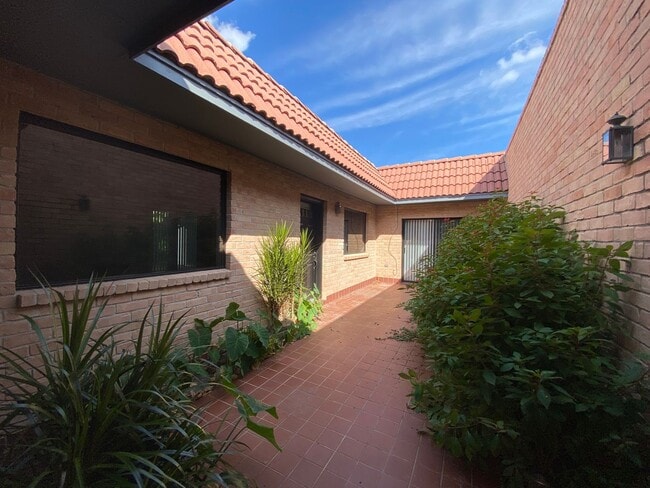 Photo - Beautiful 3bed/ 2bath home in Mcallen area