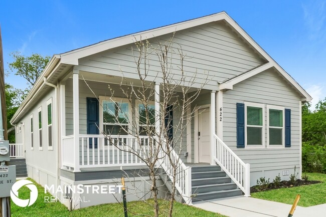 Photo - 420 Ike St