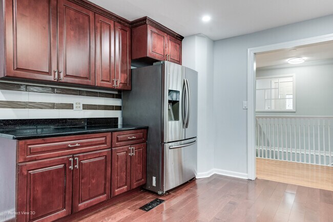 Photo - 8845 Mango Ave