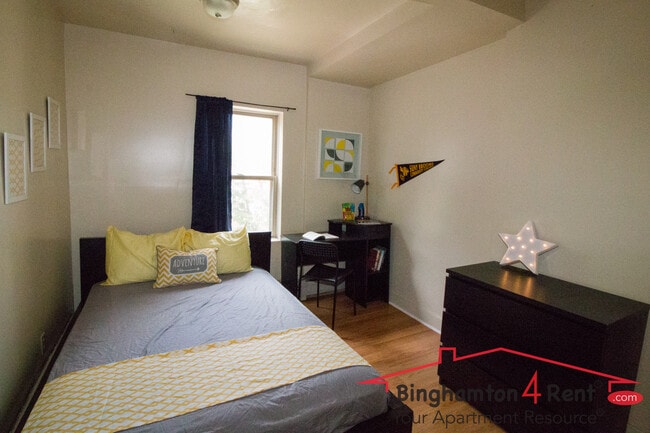 Photo - 141 Murray St Unit 3