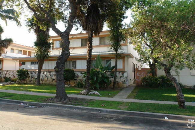 Photo - 1830 El Segundo Blvd.