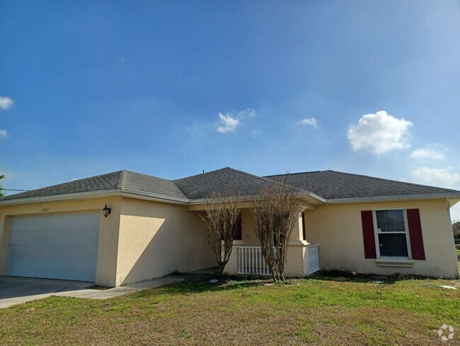 Building Photo - 6012 Thrush Ave Rental